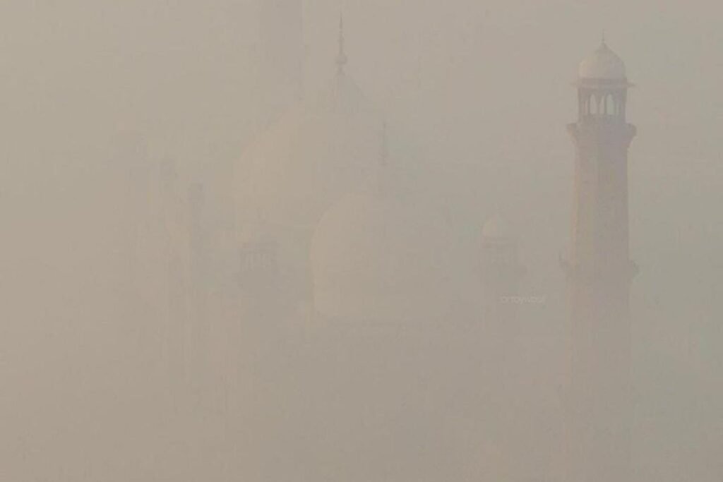 Why Pakistan blaming India for air pollution in Lahore?