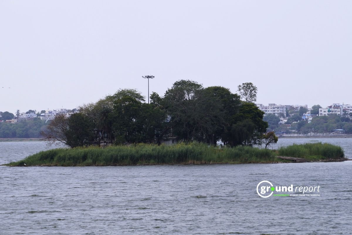 How can Bhoj wetland address the issue of microplastics1234